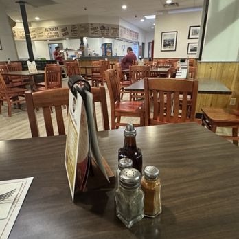 Ches's Fish & Chips - interior - Fish & Chips Near Me - Saint John's, Newfoundland and Labrador Ches's Fish & Chips - interior - Fish & Chips Near Me - Saint John's, Newfoundland and Labrador