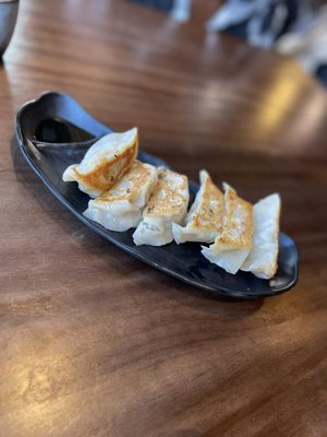 Toyo Ramen Bar by null