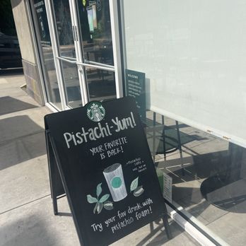 Starbucks - Coffee & Tea Near Me - Los Angeles, California