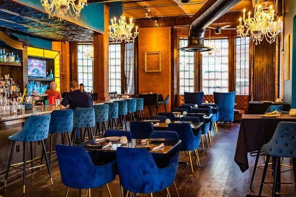 Chet's Dallas by null