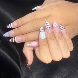 Golden File Nail Spa