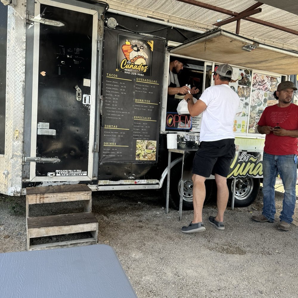 Los Cunados - Anticipation - Food Trucks Near Me - Mineral Wells, Texas Los Cunados - Anticipation - Food Trucks Near Me - Mineral Wells, Texas