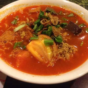 Rainier Restaurant - Bun Rieu - Vietnamese Near Me - Seattle, Washington