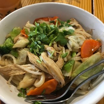 Fusion Bowl - Chicken Udon - Coffee & Tea Near Me - Tampa, Florida