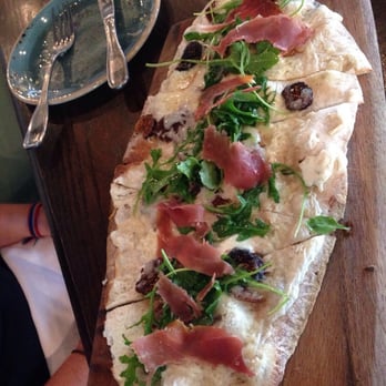 Tavern & Table - Prosciutto and fig flatbread - New American Near Me - Mt. Pleasant, South Carolina Tavern & Table - Prosciutto and fig flatbread - New American Near Me - Mt. Pleasant, South Carolina