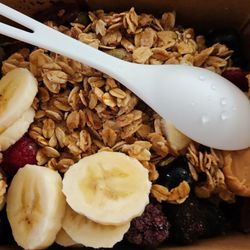 Açai bowl as requested with only one teaspoon of peanut butter.