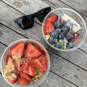 Nekter Juice Bar - PB&J Bowl and Acai Superfood Bowl (IG: @mylifeaskat_) - Juice Bars & Smoothies Near Me - Tustin, California