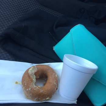 Hewitt's Greenwood Gardens - That's my tiny cider I paid $7 for (little pumpkin + cider + donut =$7); The donut had good flavor. - Farmers Market Near Me - Independence, Oregon