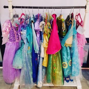 Manicures & Tiaras - Venues & Event Spaces Near Me - South Barrington, Illinois Manicures & Tiaras - Venues & Event Spaces Near Me - South Barrington, Illinois