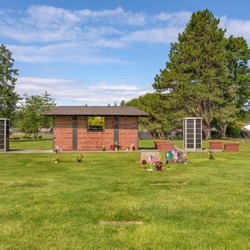 Restlawn Memorial Park