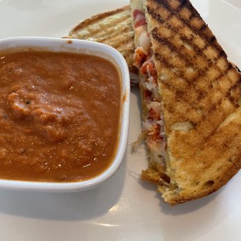 Half Moon Point - Lobster grilled cheese - Seafood Near Me - Point Pleasant, New Jersey Half Moon Point - Lobster grilled cheese - Seafood Near Me - Point Pleasant, New Jersey