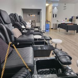 Nails Premium