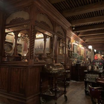 Armitage Alehouse - Pubs Near Me - Chicago, Illinois