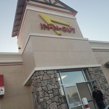 In-N-Out Burger - Front door - Burgers Near Me - Lebec, California