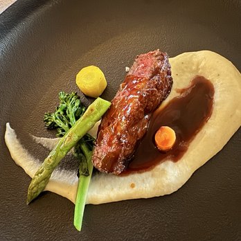 Ashby Inn & Restaurant - Wagyu - New American Near Me - Paris, Virginia