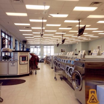 Freeway Laundry V - brand new shiny interior! - Laundry Services Near Me - Cranston, Rhode Island