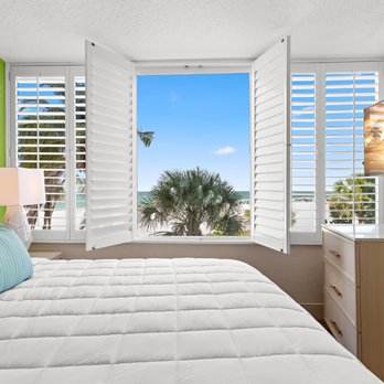 Bellwether Beach Resort - Wake up to Bellwether Beach Resort and enjoy the amazing views the hotel has to offer. - Resorts Near Me - St. Pete Beach, Florida