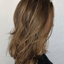 Beaver Street Styles - #colorspecialist #hairstylist #haircutsforwomen #Flagstaffsalon #color #BeaverStreetStyles #beaverstshopgirl