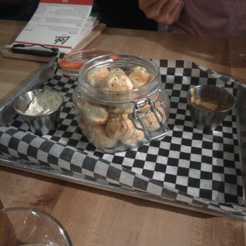 Lob Toronto - Pretzel bit - Pubs Near Me - Toronto, Ontario