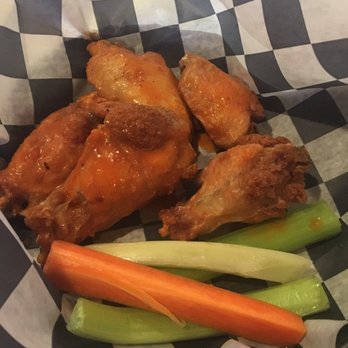 The Miracle Pub - Buffalo wings - Pubs Near Me - Toms River, New Jersey