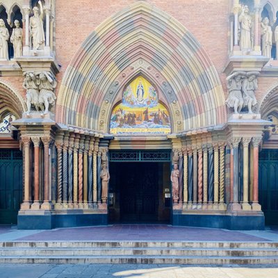 Iglesia del Sagrado Corazón de Jesús (Iglesia de los Capuchinos) by null