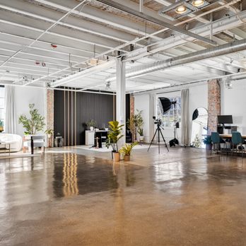 Miami Star Room - Video/Film Production Near Me - Miami, Florida Miami Star Room - Video/Film Production Near Me - Miami, Florida