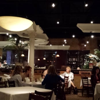 Bravo! Italian Kitchen - dining room - Italian Near Me - Pittsburgh, Pennsylvania Bravo! Italian Kitchen - dining room - Italian Near Me - Pittsburgh, Pennsylvania