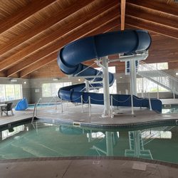Comfort Inn & Suites St. Paul Northeast - Pool