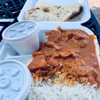 Tandoor - Chicken Tikka Masala lunch special (comes with 2 Vegetable Samosas not pictured here) - Indian Near Me - San Diego, California