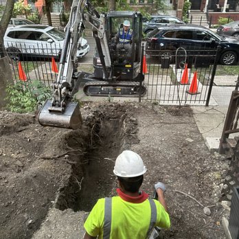 J Sewer & Drain Plumbing - Excavating to replace our sewer line - Plumbing Near Me - Chicago, Illinois J Sewer & Drain Plumbing - Excavating to replace our sewer line - Plumbing Near Me - Chicago, Illinois