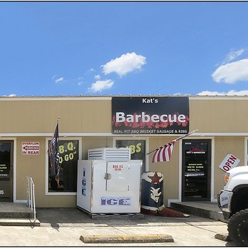 Kat's Barbecue - Barbeque Near Me - Santa Fe, Texas