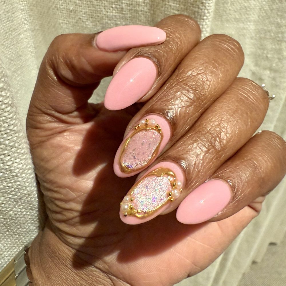 L'Avie Nail Lounge - Please pardon my dry, crypt keeper hands! lol - Nail Salons Near Me - Mobile, Alabama L'Avie Nail Lounge - Please pardon my dry, crypt keeper hands! lol - Nail Salons Near Me - Mobile, Alabama