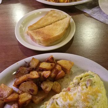 Miley's Café - Mountain man omelet - Diners Near Me - Sedona, Arizona