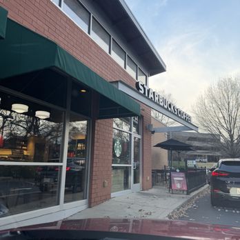 Starbucks - Coffee & Tea Near Me - Brentwood, Tennessee