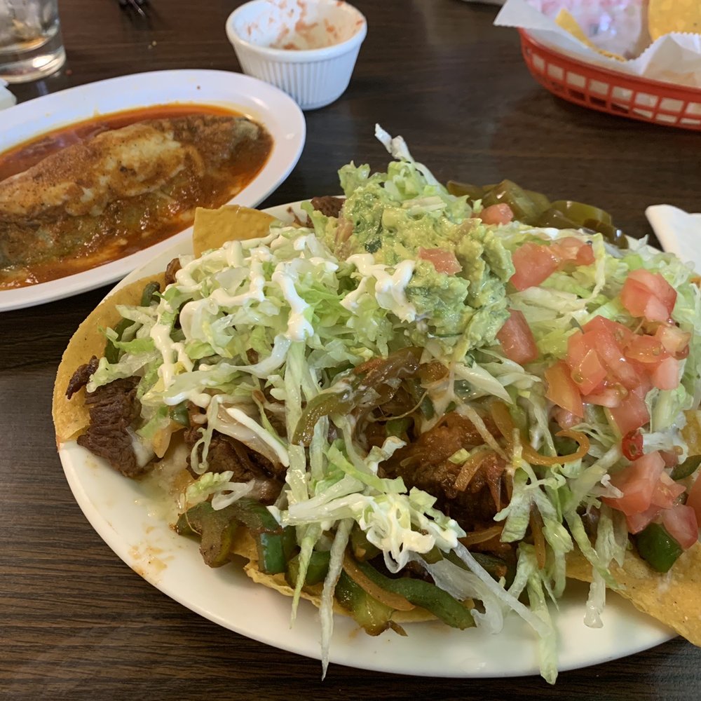 El Pastor - 1/2 steak fajita nachos and a chili releno - Mexican Near Me - Prattville, Alabama