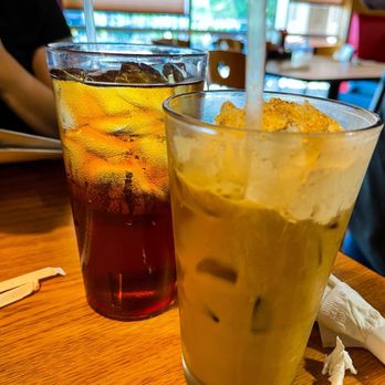 Eggs Up Grill - two cold drinks on a table - Waffles Near Me - Irmo, South Carolina