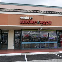 World of Smoke & Vape - Commercial