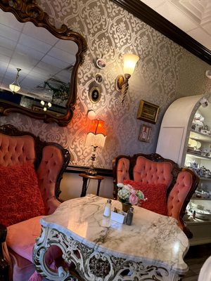 VIENNA CAFE & BISTRO by null