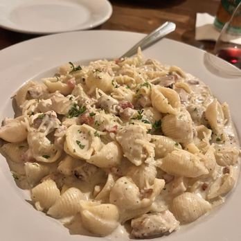 Butcher Block Grill - SMOKED GOUDA CONCHIGLIE - Bars Near Me - McCloud, California Butcher Block Grill - SMOKED GOUDA CONCHIGLIE - Bars Near Me - McCloud, California