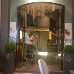 Mademoiselle Charlotte - Ingresso locale