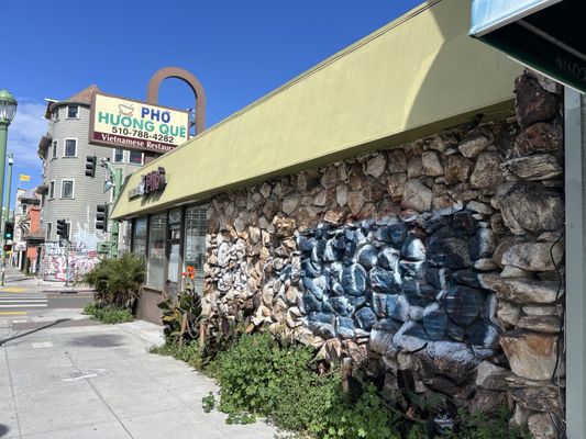 Pho Huong Que by null