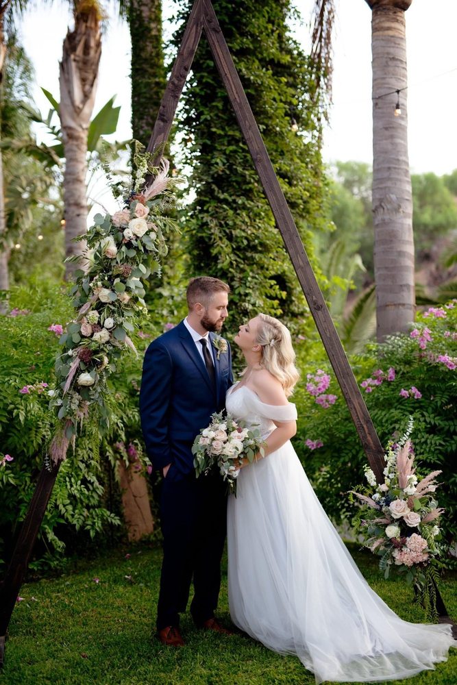 PETALS AND LACE DESIGNS Updated August 2024 41 Photos 11440 W