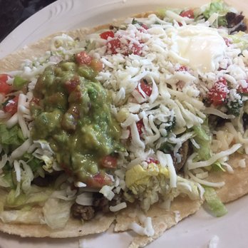 Huaraches Moroleon - Mexican Near Me - Urbana, Illinois