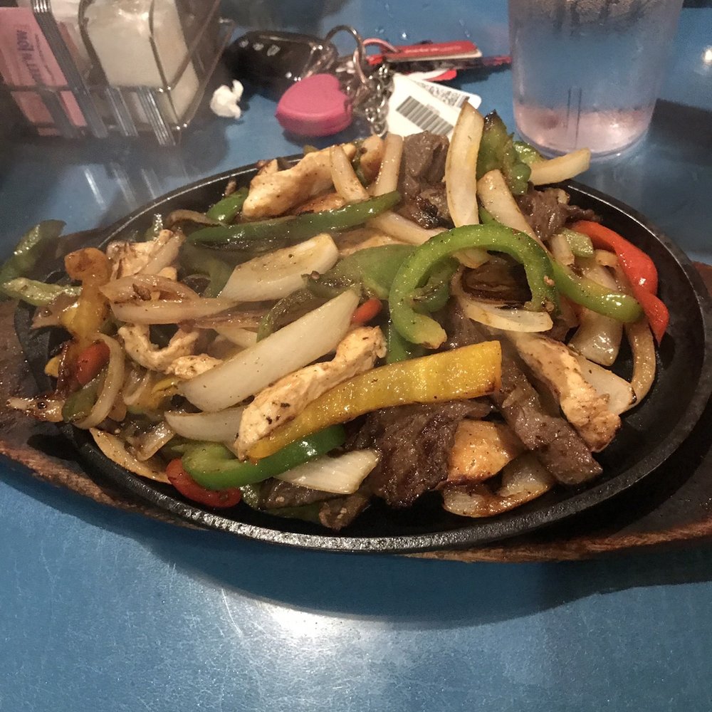 El Zarape - Combo fajitas - Mexican Near Me - Cypress, California El Zarape - Combo fajitas - Mexican Near Me - Cypress, California