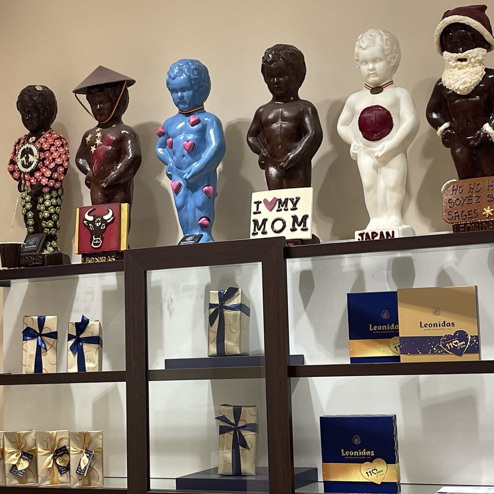Leonidas - Chocolatiers & Shops Near Me - Brussels, BRU Leonidas - Chocolatiers & Shops Near Me - Brussels, BRU