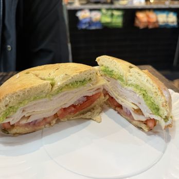 Olde World Bagel - Turkey Avocado sandwich - Bagels Near Me - Fountain, Colorado Olde World Bagel - Turkey Avocado sandwich - Bagels Near Me - Fountain, Colorado