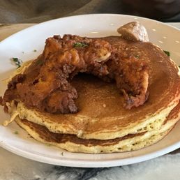 Fried Chicken & Cornmeal Pancakes Fried Chicken & Cornmeal Pancakes