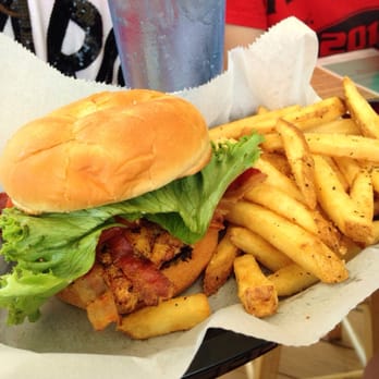 Corolla Cantina - California Club - Seafood Near Me - Corolla, North Carolina