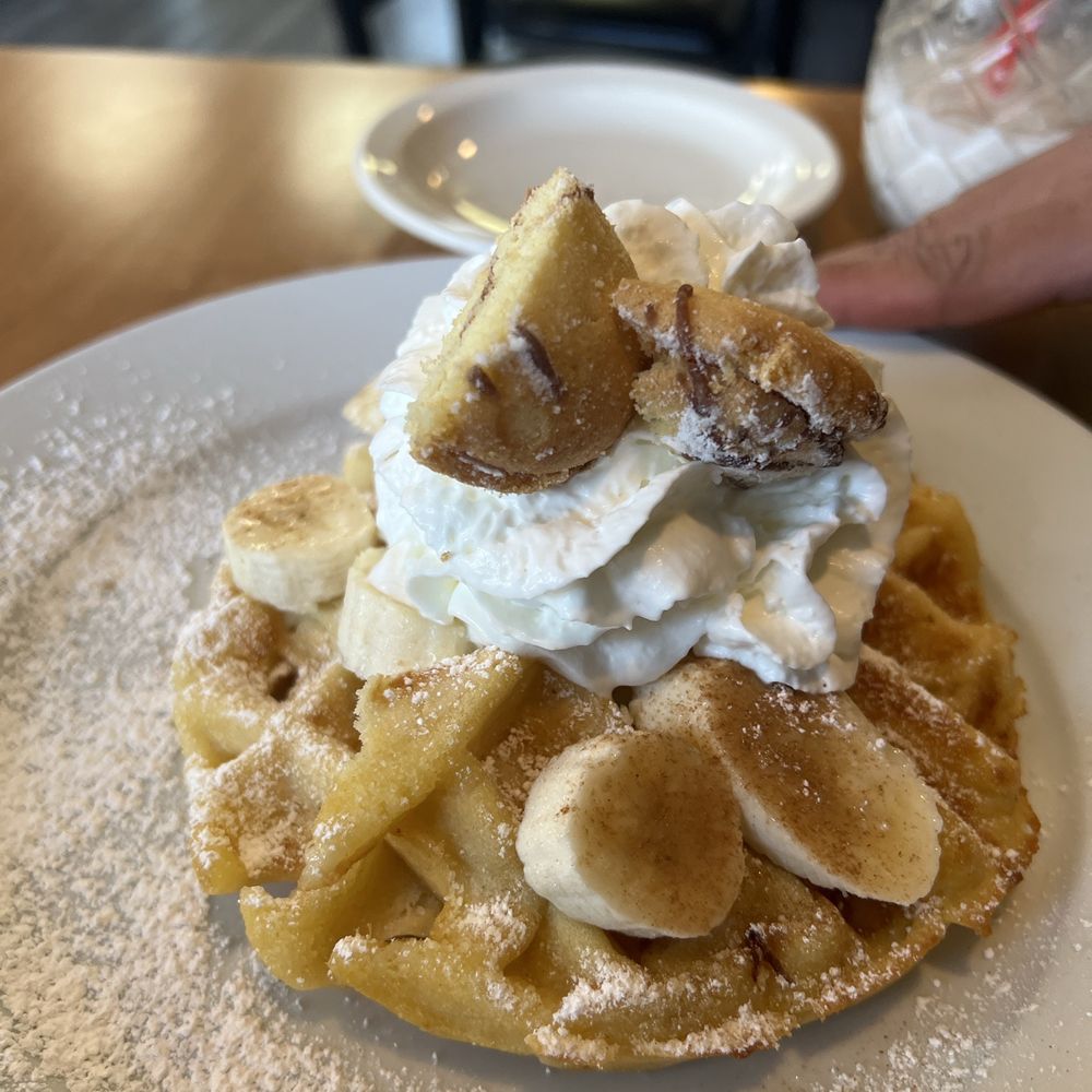 Sabor Mexicano - Banana waffle - Mexican Near Me - Los Angeles, California