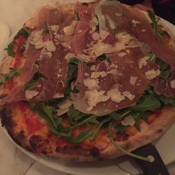 Il Fornello Danforth - Pizza prosciutto - Italian Near Me - Toronto, Ontario Il Fornello Danforth - Pizza prosciutto - Italian Near Me - Toronto, Ontario